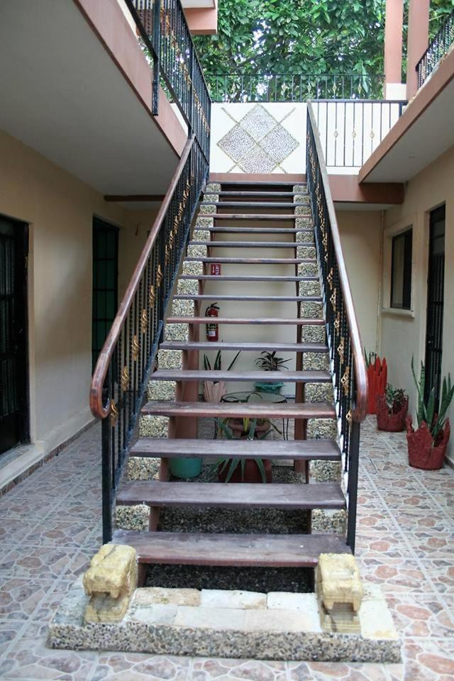 Hotel Casa Pellegrin เมริดา ภายนอก รูปภาพ