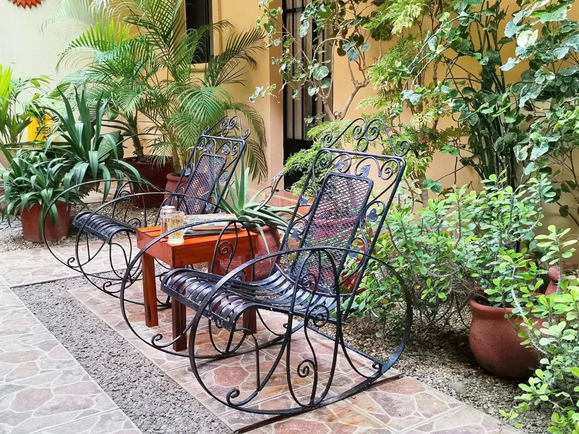 Hotel Casa Pellegrin เมริดา ภายนอก รูปภาพ