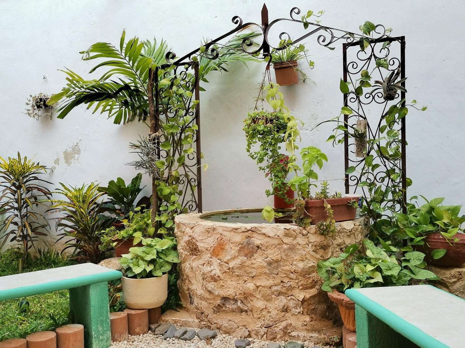 Hotel Casa Pellegrin เมริดา ภายนอก รูปภาพ