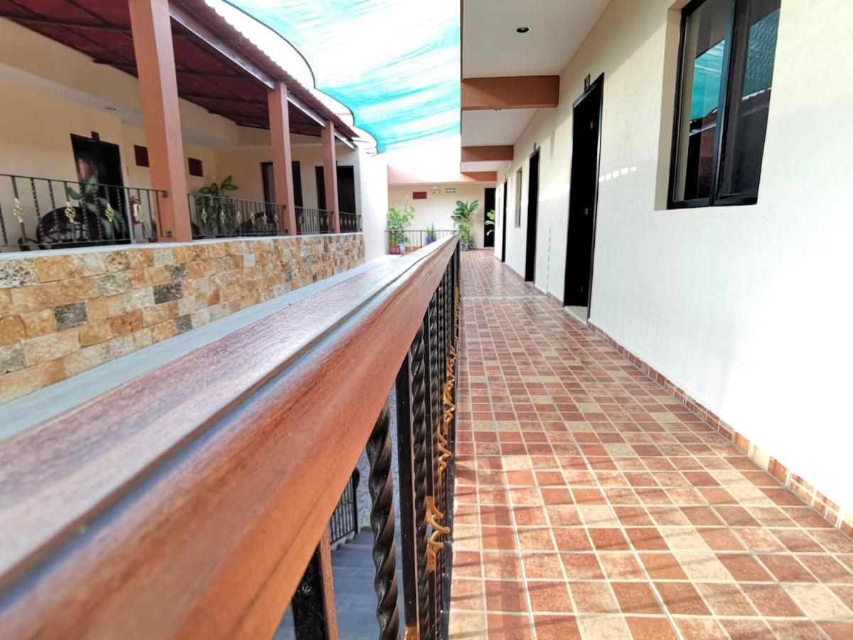 Hotel Casa Pellegrin เมริดา ภายนอก รูปภาพ