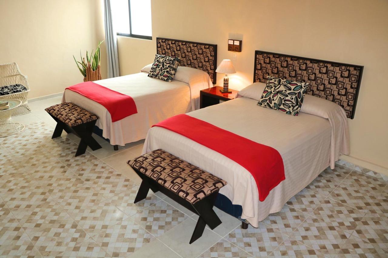 Hotel Casa Pellegrin เมริดา ภายนอก รูปภาพ
